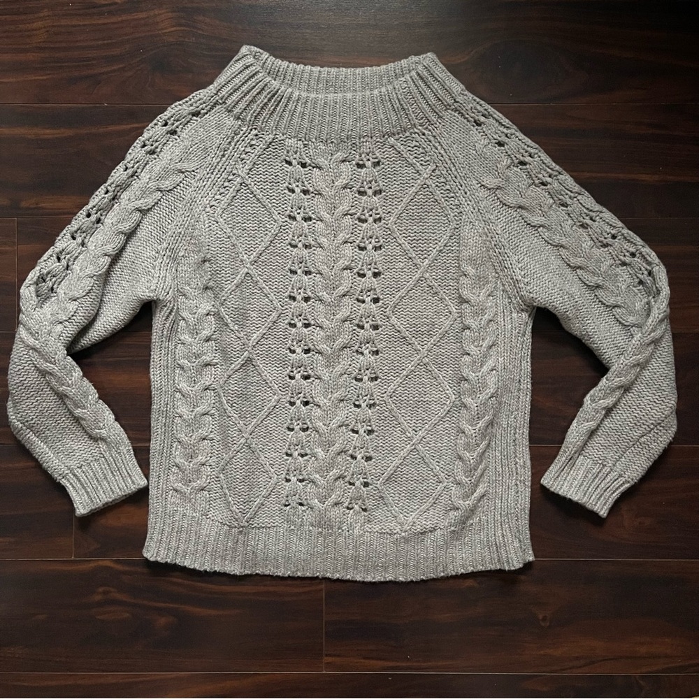 EUC j. Crew Grey Knitted Sweater